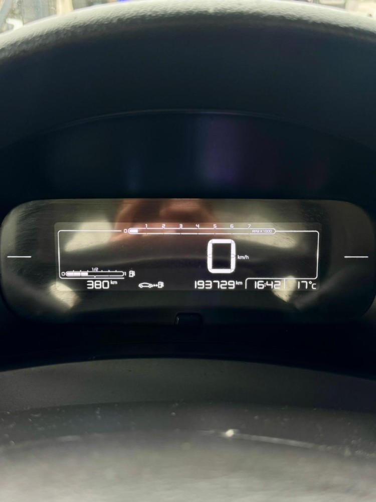 Peugeot Partner Furgón — foto 14